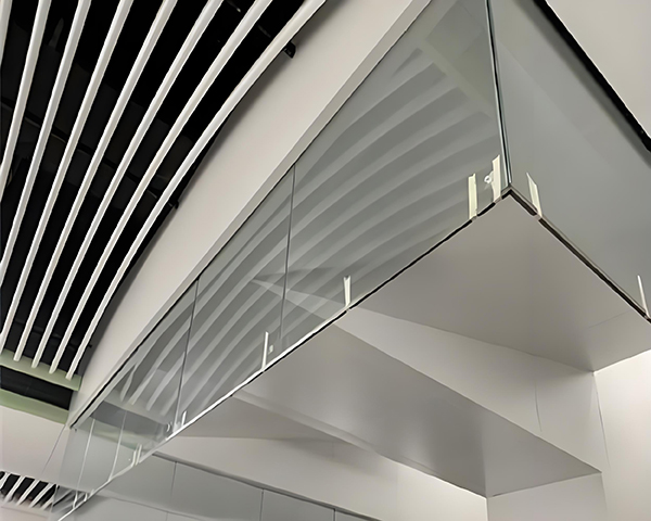 金台玻璃金台挡烟垂壁