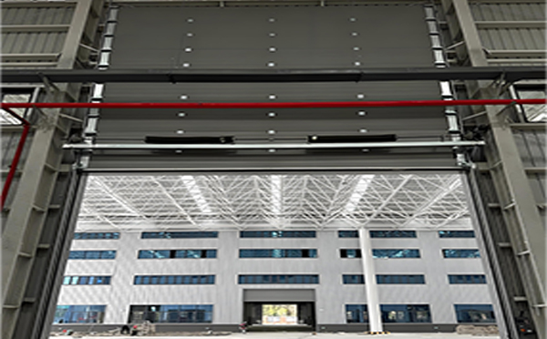 金台工业提升门