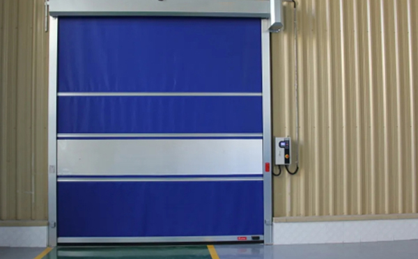 选择金台快速金台卷帘门时的注意事项