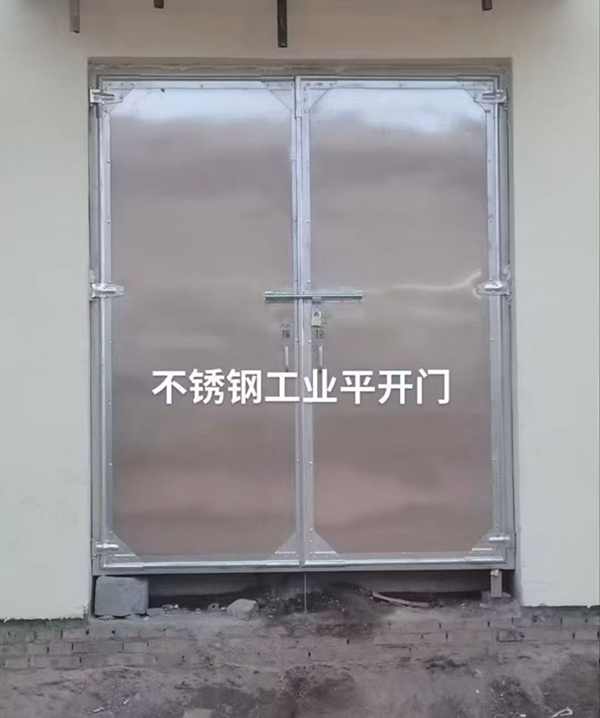 不锈钢金台工业平开门在现代工业场景中的应用实践